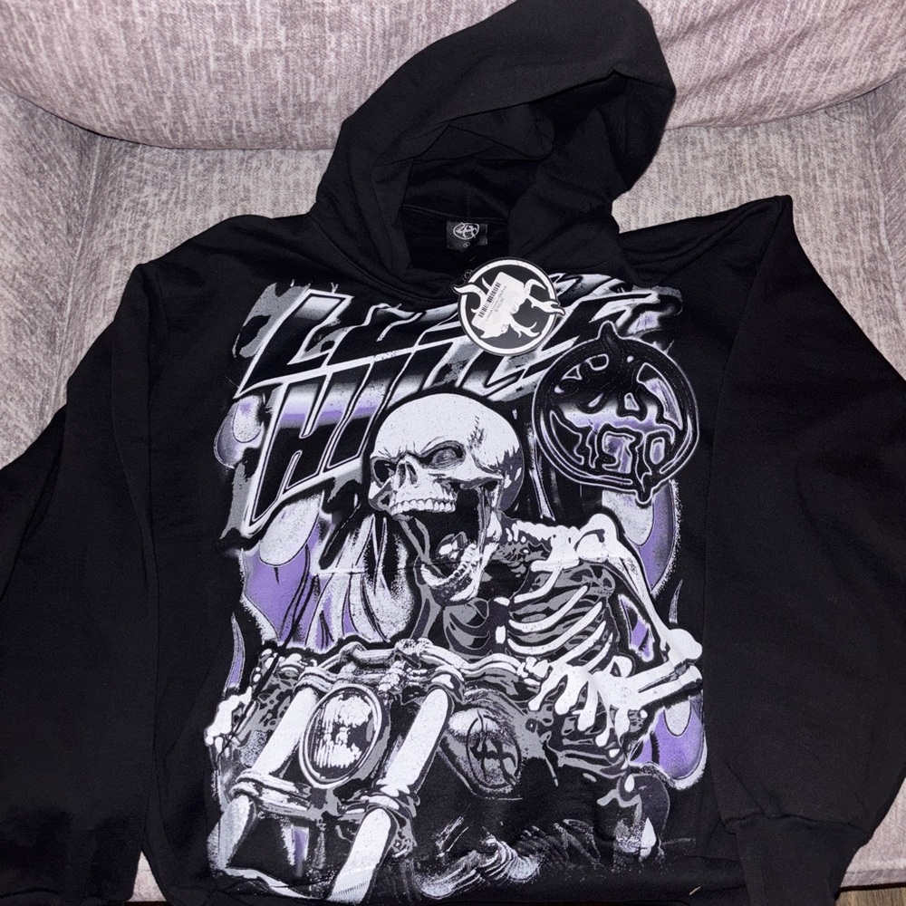 Size - Large LOST HILLS Black Graphic Skeleton Hoodie
